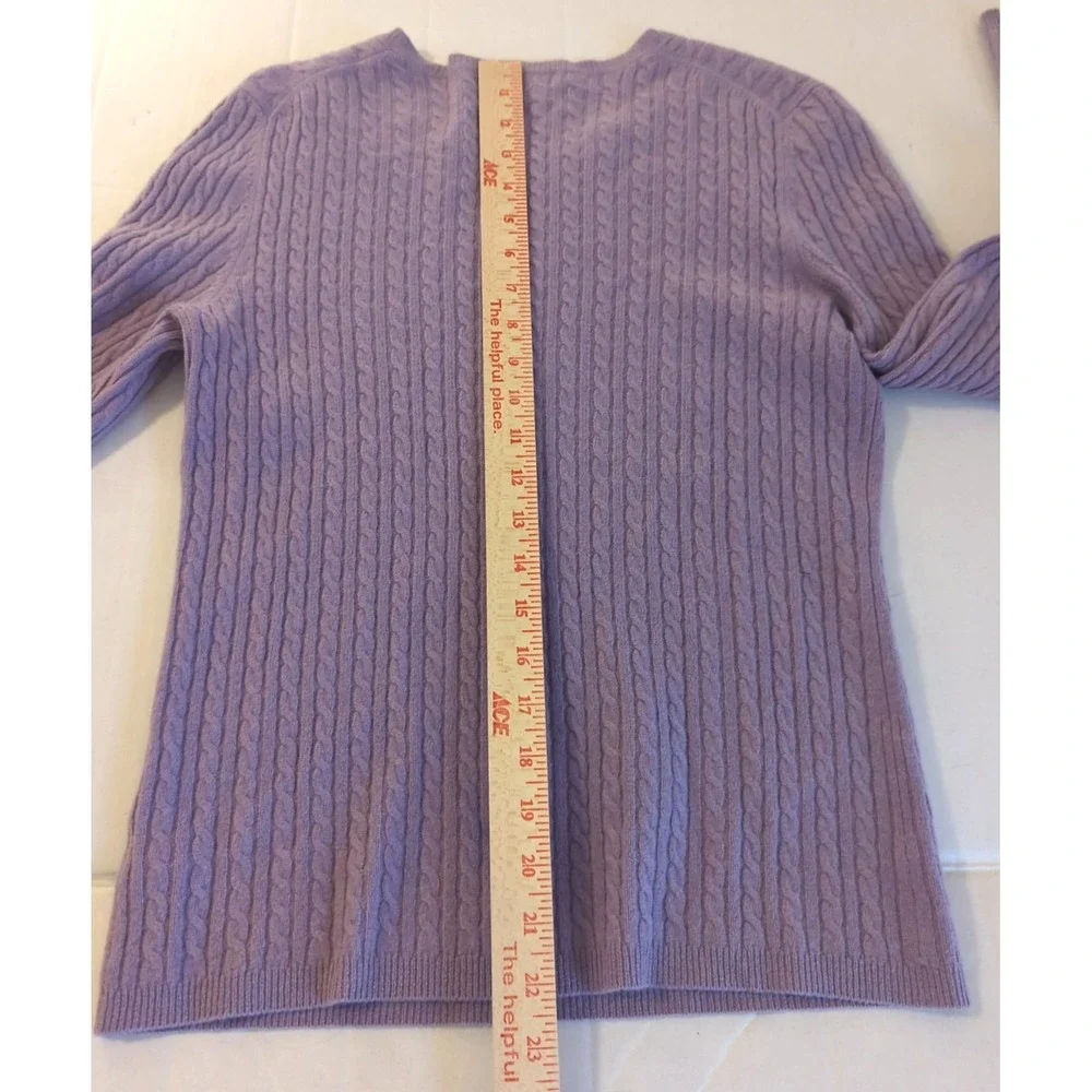 Vtg Anne Klein 100% Cashmere Sweater M Lavender Cable Knit Hong Kong Classic
